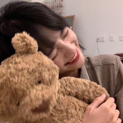 穿成炮灰：错把摄政王当未婚夫撩