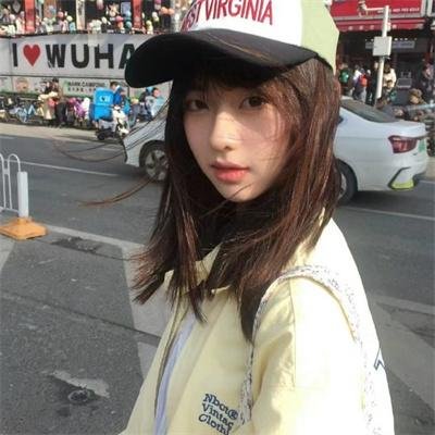 侬好，我的东北女友