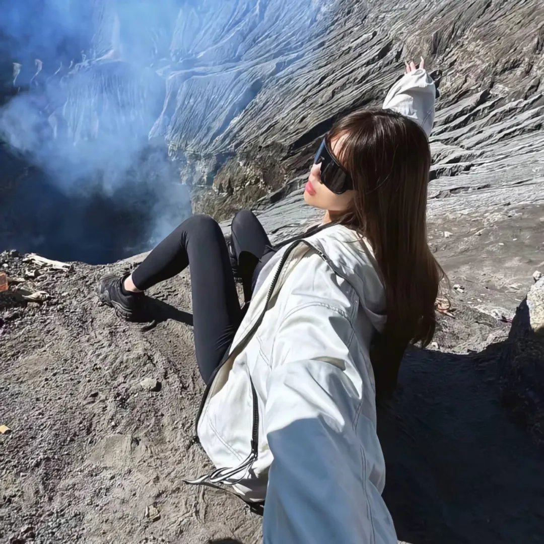 回首红颜撼山河